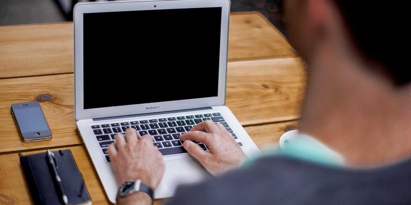 Allen Almonds:健康饮食与零食革命的引领者